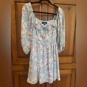 Lulu's Size Small Blue Floral Dress with Lace-Up Detail & Smocked Bodice. NWOT